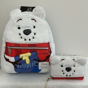 NEW Loungefly DISNEY Winnie the Pooh Snowman Backpack & Wallet Set